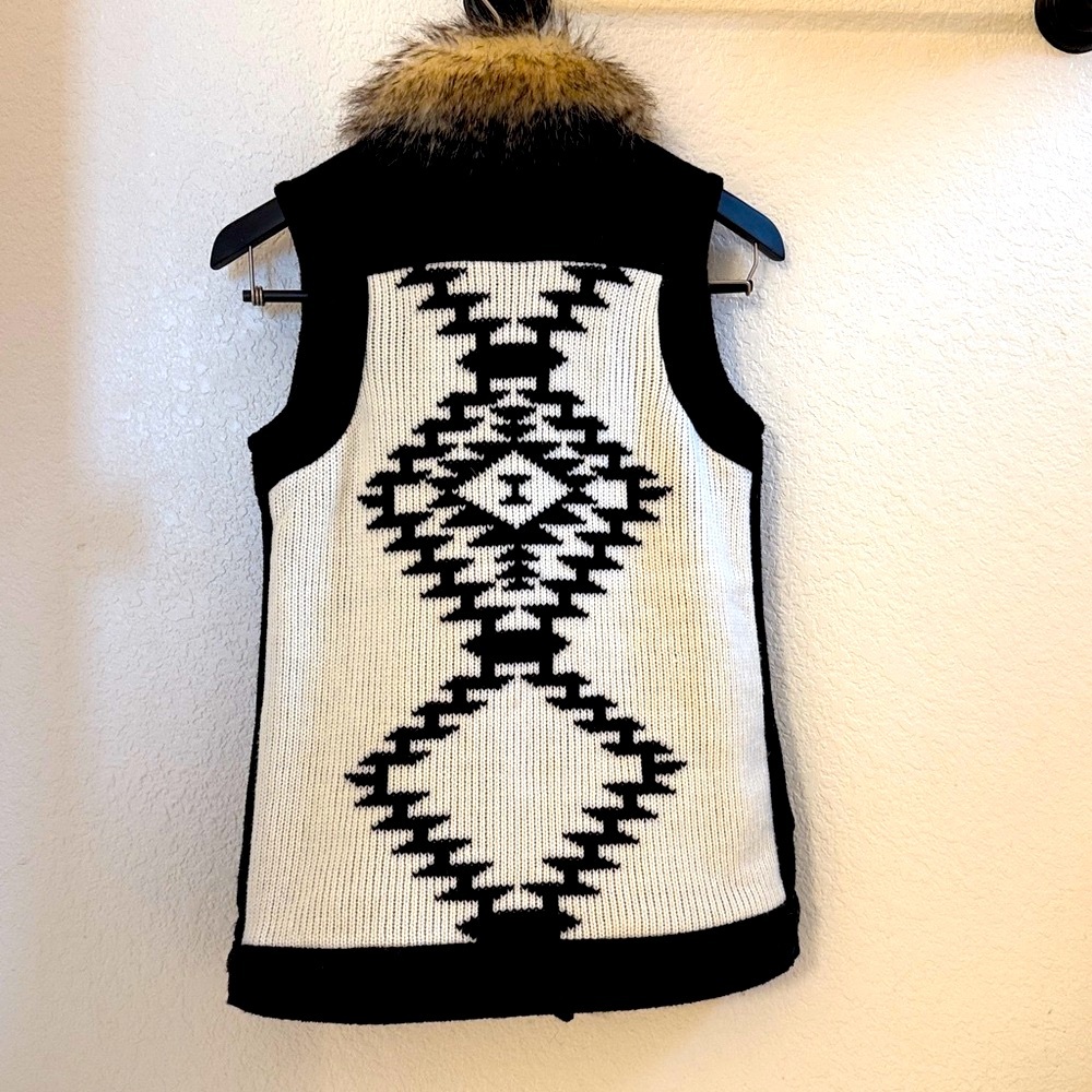 Thread & Supply Black Vest with Faux Fur Trim